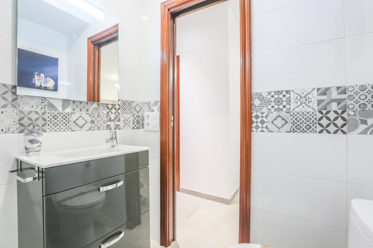 Apartamento Sol Σεβίλλη Εξωτερικό φωτογραφία
